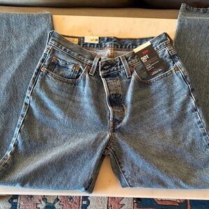 Levi's Women’s  Classic 501 90s Denim Jeans